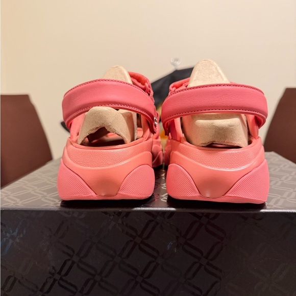 Jordan Deja Sandals - Picture 2 of 5